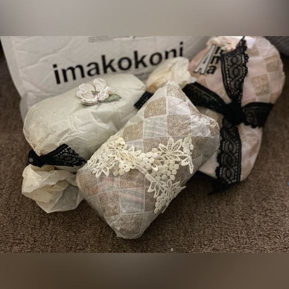 Buy Shop @rebekahcochran and her daughter @_kskorner closet!!! Try them out!!! - Picture 4 of 5